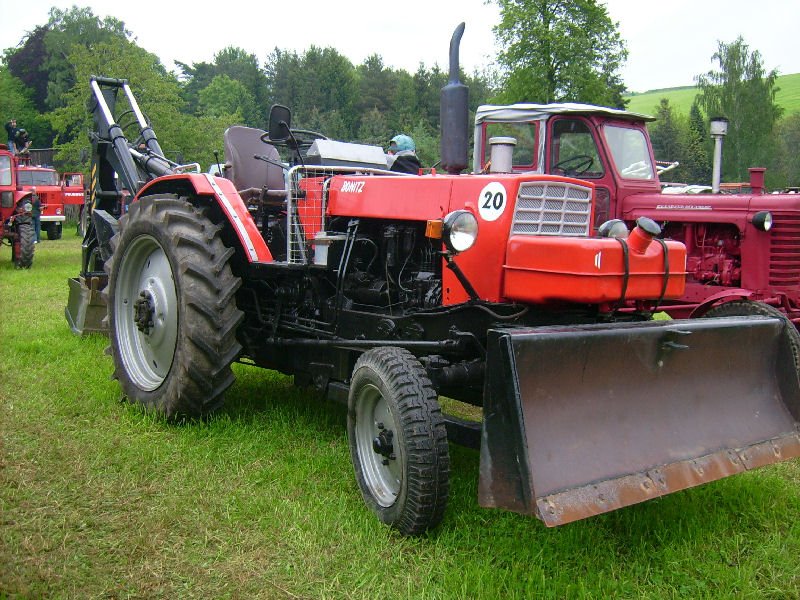 Belarus EO2621 Aus der Sammlung eines Forstunternehmers aus Gnsdorf beim Russen-traktortreffen in Oberlungwitz