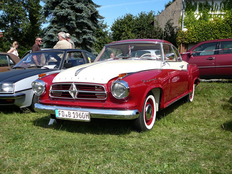 Borgward Isabella Coupe, Baujahr 1960, 1500 ccm, 75 PS bei der 1. Oldtimerausstellung in 36119 Neuhof - Hattenhof am 31.08.08 
