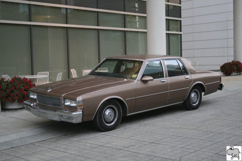 Chevrolet Caprice aus den 80er Jahren, aufgenommen am 22. September in Winston-Salem, North Carolina / USA.