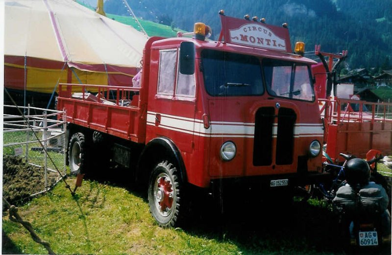 Circus Monti AG 152'553 Saurer im Boden bei Adelboden