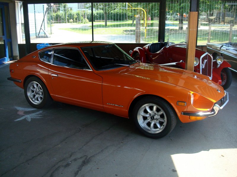 Datsun 240z Der Japanische Sportwagen Aus Dem Jahr 1970 Hat Einen 6 Zyl Fahrzeugbilder De