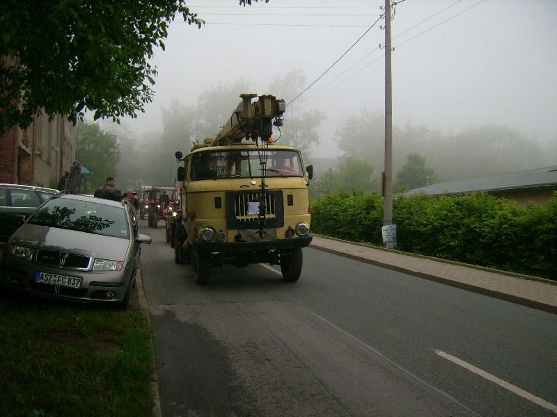 Der IFA W50 LA/ADK70 beim Fahrzeugkorso durch Gnhain zum 5.Oldtimer und Traktorentreffen
