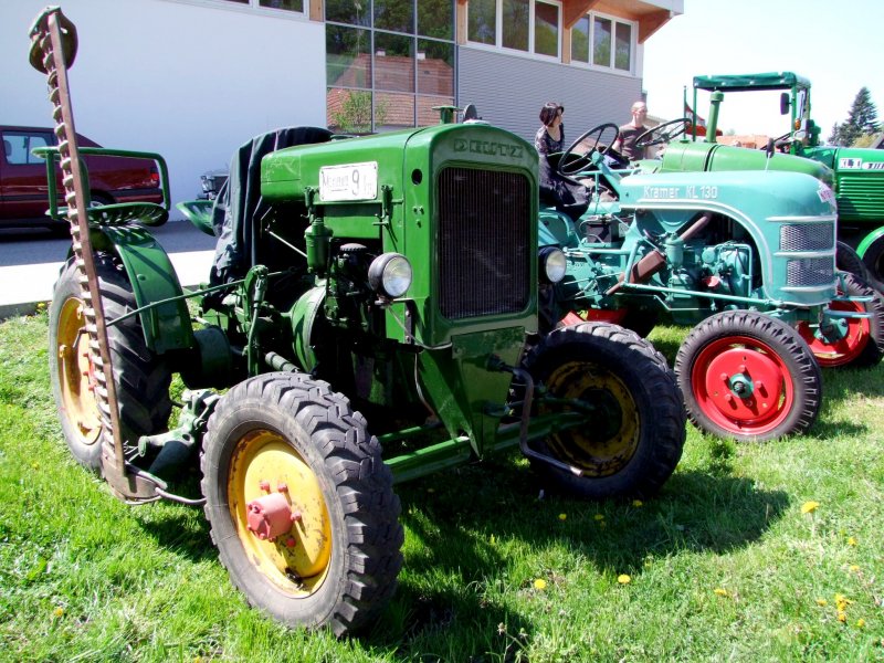DEUTZ; TypF1M414;SerNr.32078;Bj1939;11PS bei der Oldtimerausstellung in St.Martin/Innkreis;090419