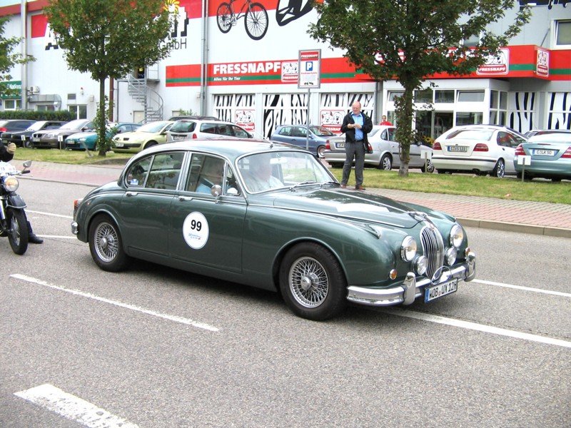 Dieser schne Jaguar Mk II 3,8 Litre war in Chemnitz am 24.07.07 zu bestaunen