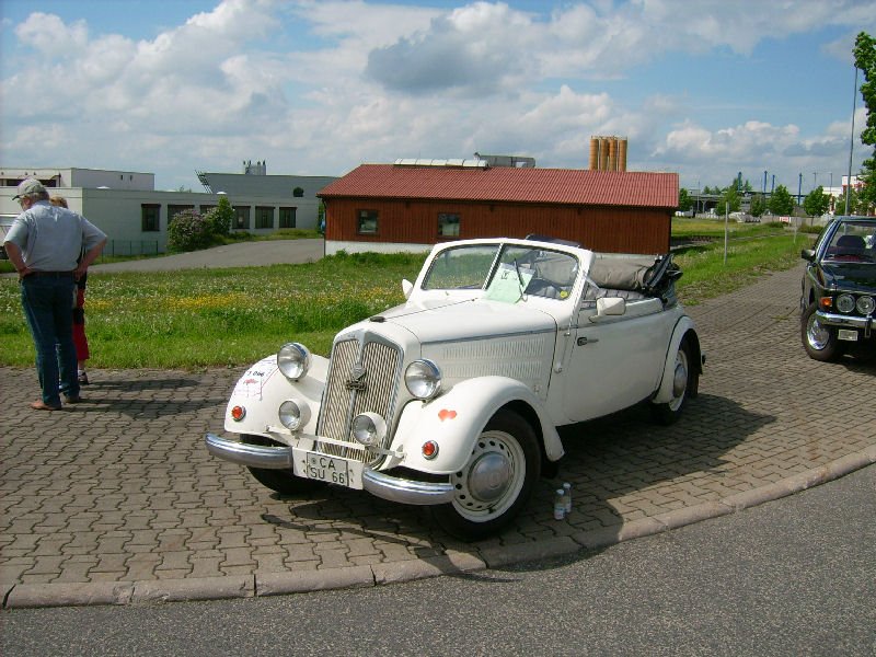 DKW F8 Cabrio beim Oldtimertreffen in Auerbach Rebesgrn