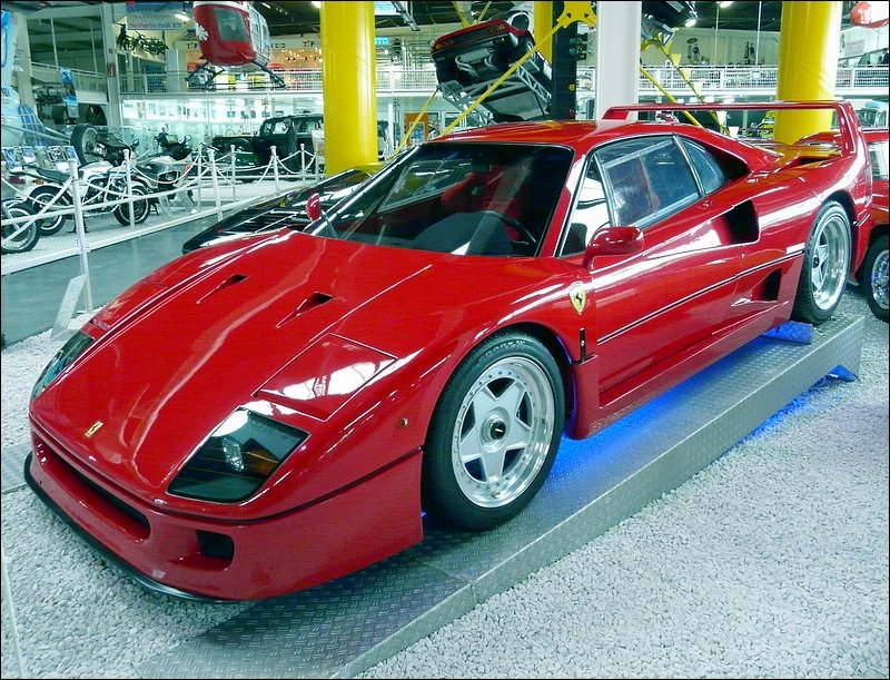 Ferrari F 40, BJ 1990, 8 Zyl., 2916 ccm, 479 PS im Auto & Technik Museum Sinsheim. 01.05.08
