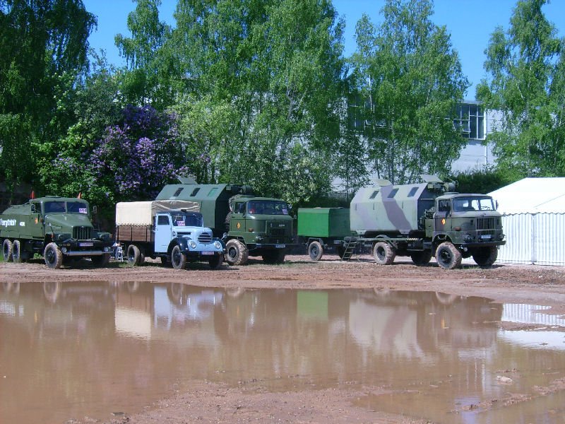 G5, Garant L60 und W50 mit LAK2 standen in Werdau neben dem Festzelt im hinteren Bereich des Oldtimertreffens