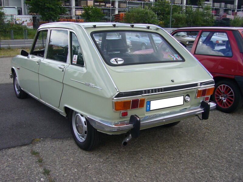 Heckansicht Eines Renault R16 Ts Oldtimertreffen An Der Alten Dreherei In Mulheim An Der Ruhr Am 19 06 21 Und 06 21 Fahrzeugbilder De