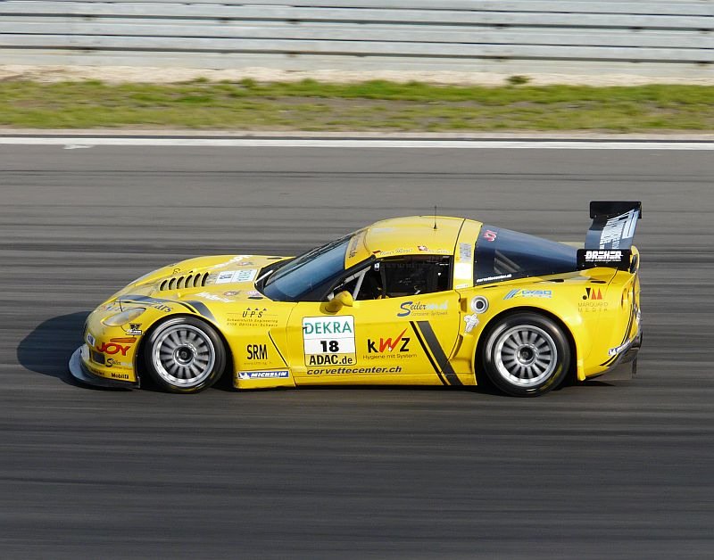 Im Rahmen der ADAC GT Masters rauscht diese Corvette ber den Nrburgring. Das Bild stammt vom 17.08.2008
