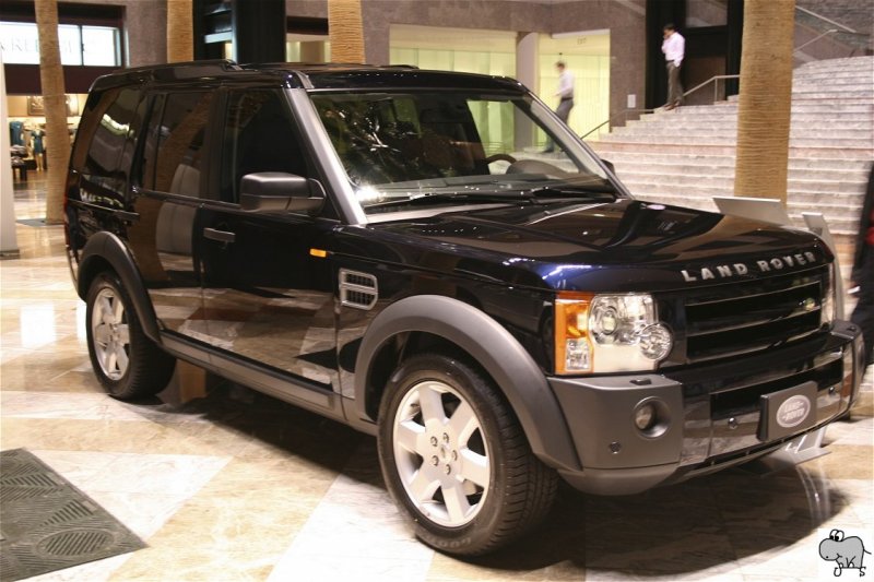 Land Rover Discovery bei einer Automobilausstellung im World Financial Building am 18. September 2008 in New York City, New York / USA.