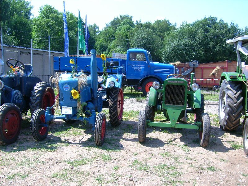 Lanz Halbdiesel und Deutz Schlepper beim Schleppertreffen in Lugau 2008
