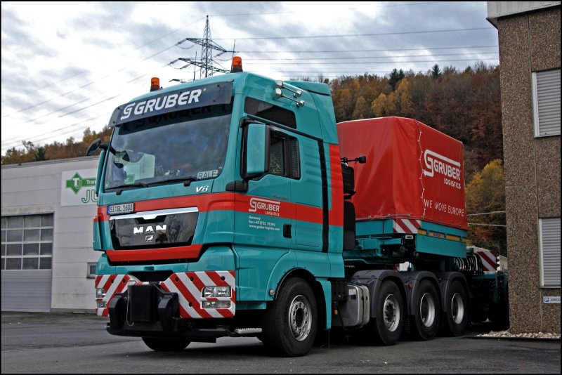 MAN TGX 41.680 von GRUBER LOGISTICS AG Germany in Kreuztal. (02.11.2008)