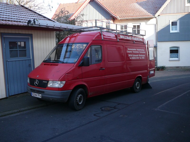 MB Sprinter der Firma  Farnung  am 29.12.2008 in 36100 Petersberg-Marbach
