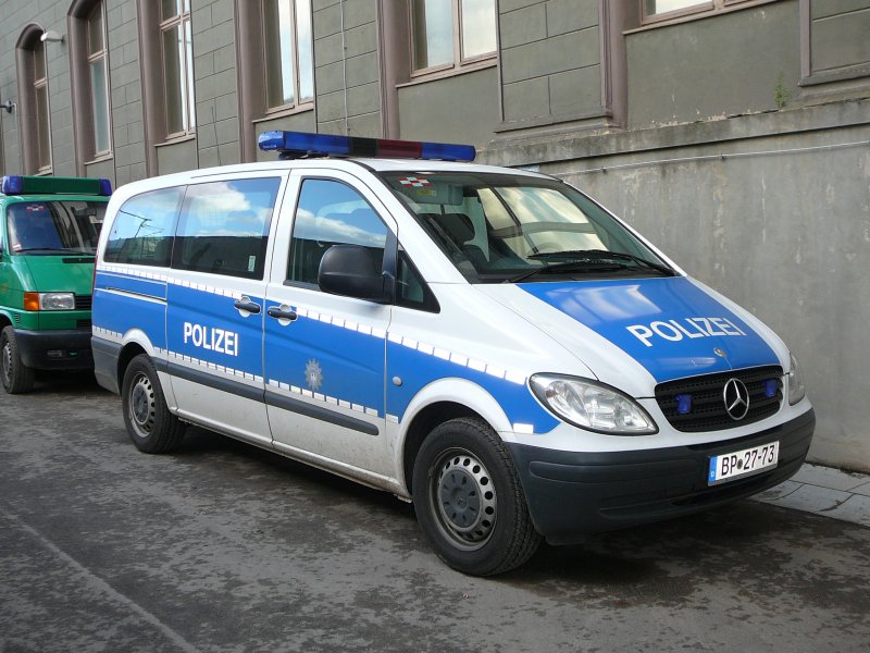 MB Vito abgestellt vor der Bundespolizeiinspektion in Erfurt am 13.09.2009