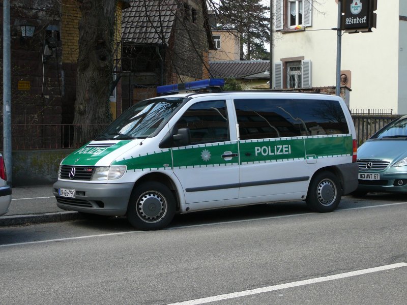 MB Vito der Bundespolizei in Offenburg