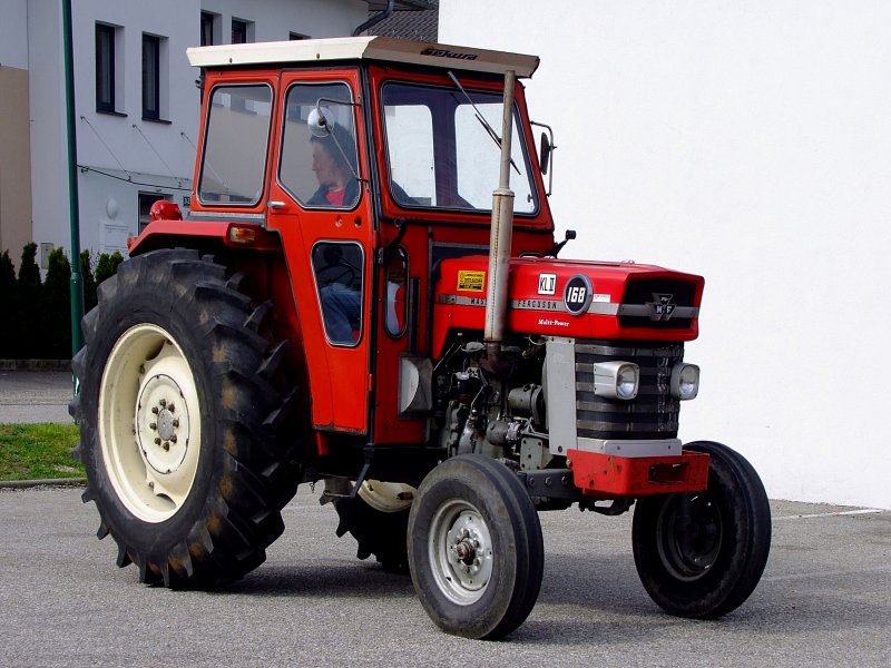 Mf168 Multi Power Beim Ruckwarts Einparken Fahrzeugbilder De