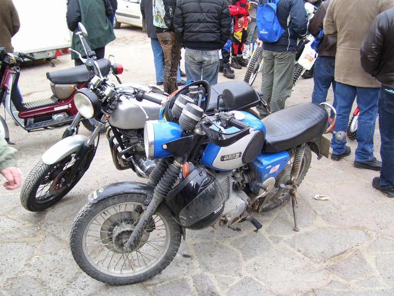 MZ TS 250 mit ETZ Motor beim Motorrad Wintertreffen im Januar 2008.