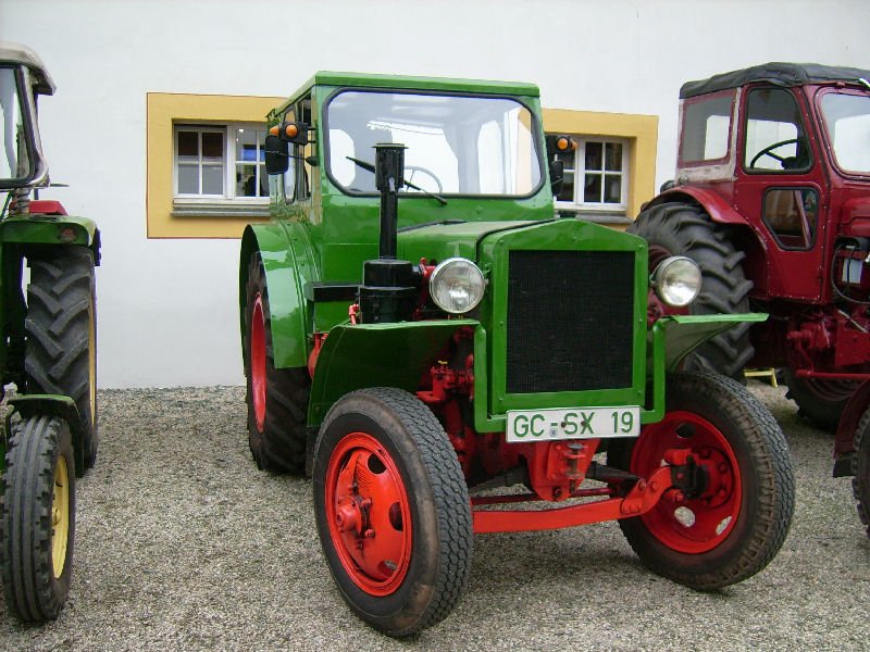 Pionier RS01/40 im Schlohof des Landwirtschaftsmuseum in Blankenhain