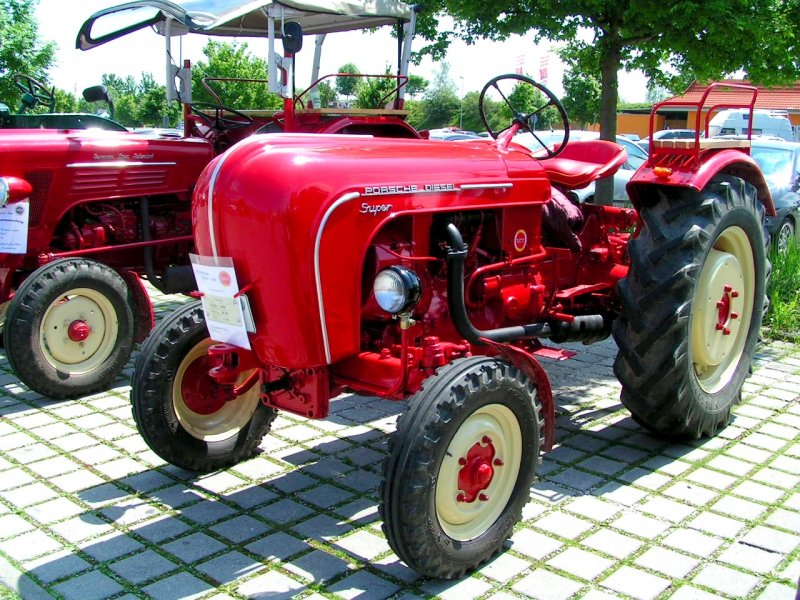 PORSCHE-Diesel, Typ N308,Bj.1960, 38PS whrend der Bulldogausstellung in Pfarrkirchen; 080524