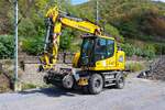 Liebherr 922 Rail am 05.09.26 an der Baustelle der Korridorsanierung der Bahnstrecke am rechten Rhein