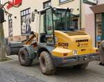 =Liebherr 509-Radlader vom Bauunternehmen THEO HAHN steht auf einer Baustelle in Hünfeld, 11-2021