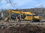 Im Bild ein Kettenbagger Caterpillar 336, welcher Anfang Februar 2026 in Hattingen abgestellt war.