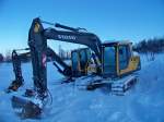 Volvo Baumaschine im Skigebiet von Rauland.Aufgenommen am 30.12.09.