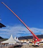 Liebherr LTM 1070-4, Autokran des CGDIS, Traglast 50 t, Reichweite ca 50 m, Allradlenkung, war beim Tag des Zivilschutzes in Diekirch zu sehen.