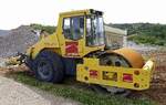Bomag BW 215DH-3, auf einer Baustelle am Kaiserstuhl, Aug.2026