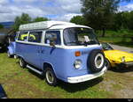 Oldtimer VW Bully mit Anhänger am Oldtimertreffen in Orpund/BE am 2024.06.23