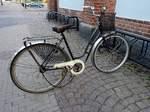 Fahrrad, mit ausgesprungener Kette (als Diebstahlschutz?) in der finnischen Stadt OULU;160725