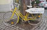 =Winora-Fahrrad zeigt den Weg zur Hünfelder Blumenwerkstatt, 11-2020