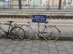 Ein völlig ignorantes Verhalten zeigte dieser Radfahrer am Bamberger Bahnhof.