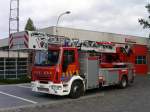 Drehleiter Iveco 150E28 Aufbau Magirus Typ DLK 23-12 Vario CS-GLT der Feuerwehr Brasschaat, Aufnahme am 29.10.2006   