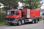 Wechselladerfahrzeug Mercedes-Benz Actros MP1 2635L 6x4 Aufbau Leebur Multilift & Vanassche der Feuerwehr Hoogstraten, Aufnahme am 27.08.2011