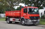 Wechselladerfahrzeug Mercedes-Benz Actros MP2 1932L 4x2 Aufbau Leebur Multilift & Vanassche der Feuerwehr Hoogstraten, Aufnahme am 27.08.2011