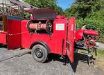 =Tragkraftspritzenanhänger, Bj. 1963, gesehen auf dem Ausstellungsgelände anl. der Feierlichkeiten '100 Jahre Feuerwehr HÜNFELD' im Juni 2025