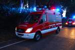 Feuerwehr Maintal Mercedes Benz Sprinter ELW (Florian Maintal 1-11-1) bei einer Alarmübung am 12.09.25 an der Mainfähre nach Rumpenheim
