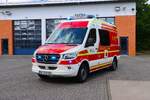 Feuerwehr Neu Isenburg Mercedes Benz Sprinter ELW (Florian Isenburg 1/11-1) am 13.06.26 bei einen Fototermin.
