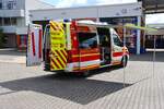Feuerwehr Neu Isenburg Mercedes Benz Sprinter ELW (Florian Isenburg 1/11-1) am 13.06.26 bei einen Fototermin.