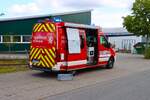Mercedes Benz Sprinter ELW der Feuerwehr Reinheim bei einer gro�en Waldbrand�bung Kreis Darmstadt Dieburg am 22.08.26 in Eppertshausen