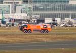Fraport Flughafenfeuerwehr ICAO Löschzug mit Rosenbauer Panther vam 28.02.26 am Flughafen Frankfurt am Main bei einen Crashalarm 