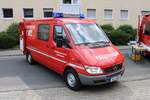 Der alte Mercedes Benz Sprinter GW-ABC Erkunder der Feuerwehr Eschborn am 23.06.19 in Eschborn 