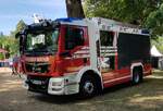 =MAN als HLF 10 der Feuerwehr EICHENZELL-ROTHEMANN steht auf einer der Ausstellungsflächen beim Bürgerfest  200 Jahre Landkreis Fulda  auf dem Gelände von Schloß Fasanerie im Juni 2022