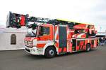 Feuerwehr Fulda Mercedes Benz Atego DLK 23/12 am 18.05.18 auf der RettMobil in Fulda