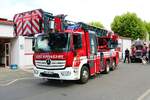 BF Darmstadt Mercedes Benz Atego DLK 23/12 am 09.07.22 beim Kreisfeuerwehrtag der Feuerwehr Münster