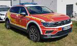 =VW Tiguan als Kommandowagen der Feuerwehr HERSCHBACH, gesehen auf dem Parkplatz der 2025er Rettmobil in Fulda