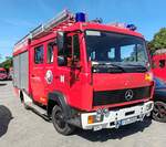 =MB 814 als LF 8/6 der Hünfelder Stadtteilfeuerwehr MACKENZELL, steht auf dem Gästeparkplatz anl. der Feierlichkeiten  100 Jahre Feuerwehr HÜNFELD  im Juni 2025 