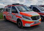 =MB Vito als MTW der Feuerwehr KIRCHHEIM, gesehen auf dem Parkplatzgelände der RettMobil 2022 in Fulda, 05-2022