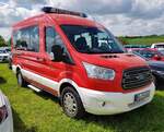=Ford Transit der Feuerwehr BIELEFELD, steht auf dem Parkplatz der Rettmobil 2022, 05-2022